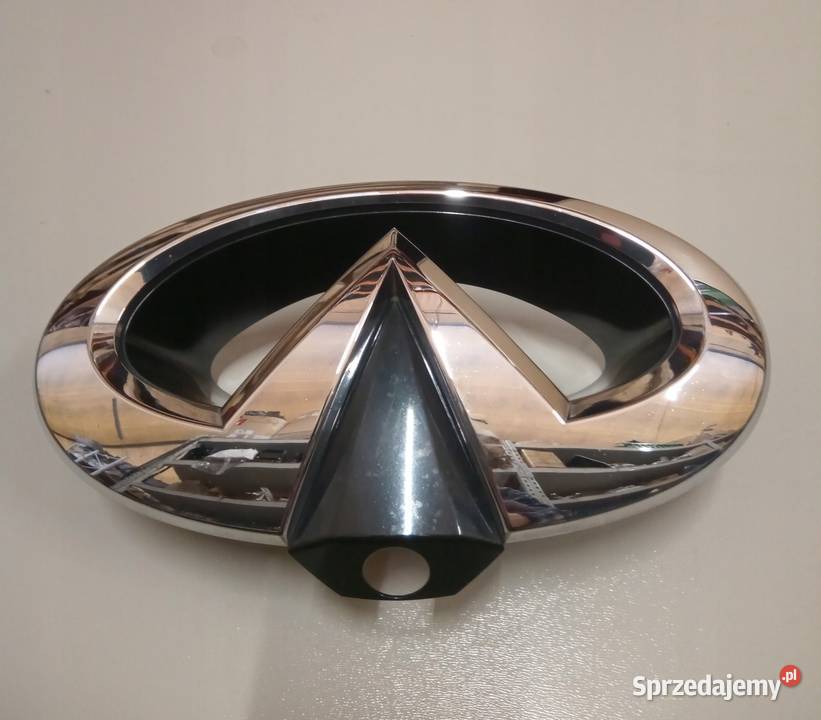 EMBLEMAT ZNACZEK LOGO PRZÓD INFINITI QX80 2018 osobowe wielkopolskie Nowy Tomyśl