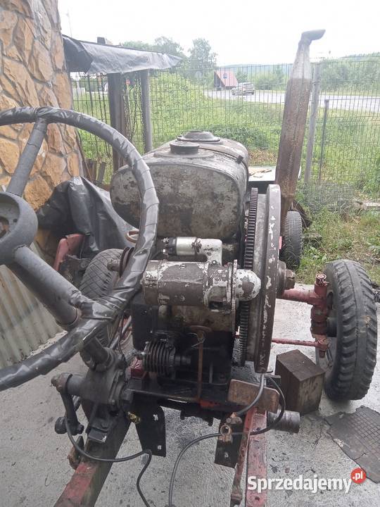 Silnik s 18 i 7 Kadcza