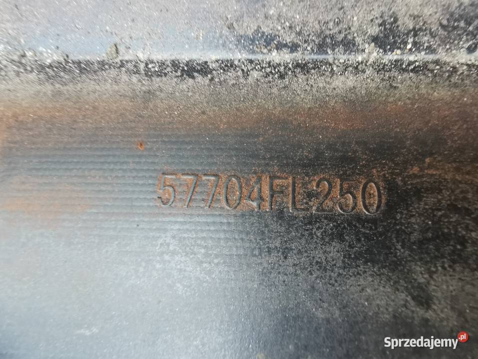 Zderzak tył tylny Subaru XV 2 II 18 57704FL250 Rok produkcji 2018 Karoseria Międzychód