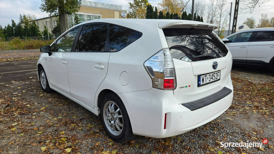 Toyota Prius 18 HSD 136 LPG Hand free 7 osobowy gniazdo USB Otwock Mały