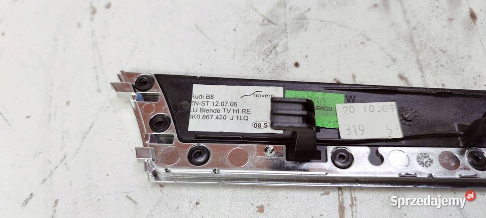 DEKOR DRZWI PRAWY TYŁ AUDI A4 B8 8K0867420J 1LQ