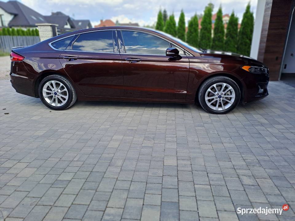 Ford Fusion PHEV Hybrid Limited 2000cm3