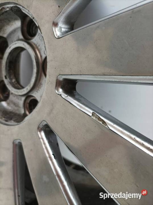 FELGA ALUMINIOWA R18 5X112 ET48 OC57MM 8JX18H2 Średnica 18"