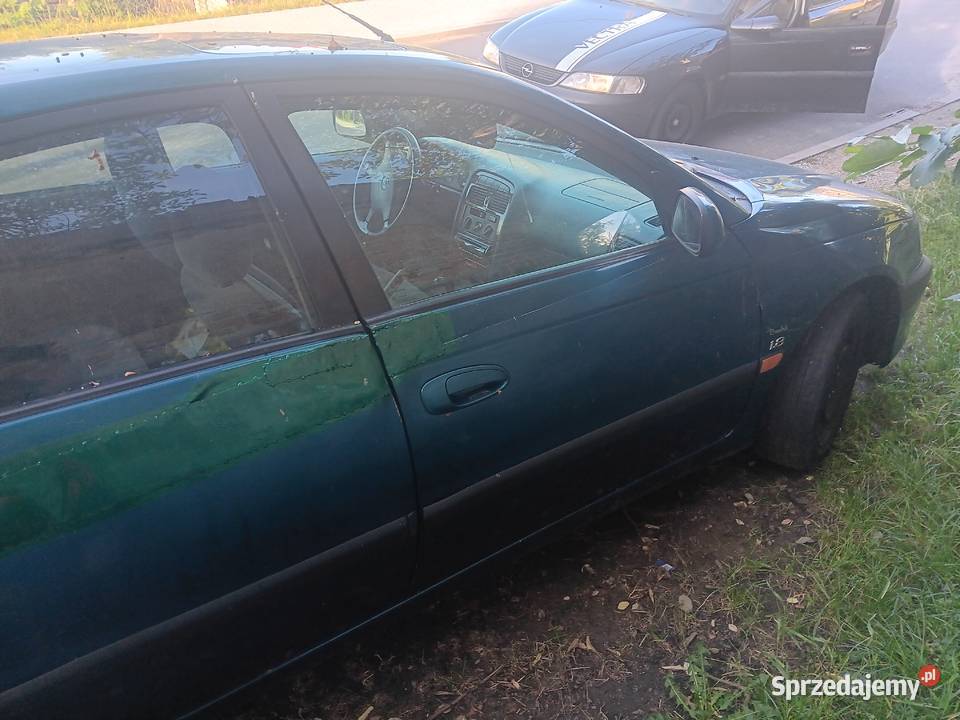 Sprzedam Toyota Avensis T22 Strzegom