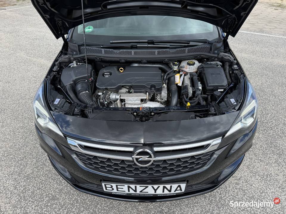 Opel Astra 14 BENZYNA Klimatronik Nawigacja welurowa tapicerka