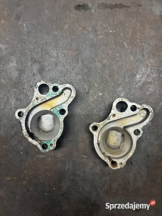 Pokrywa Dekiel Pompy Wody Honda CR 80 Bielawa