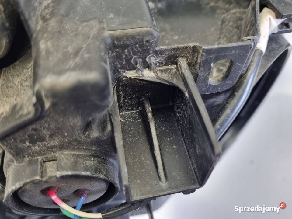 LAMPA PRAWA Lexus NX300H NX 300 NX200T 200 T Lampy przednie Rudka