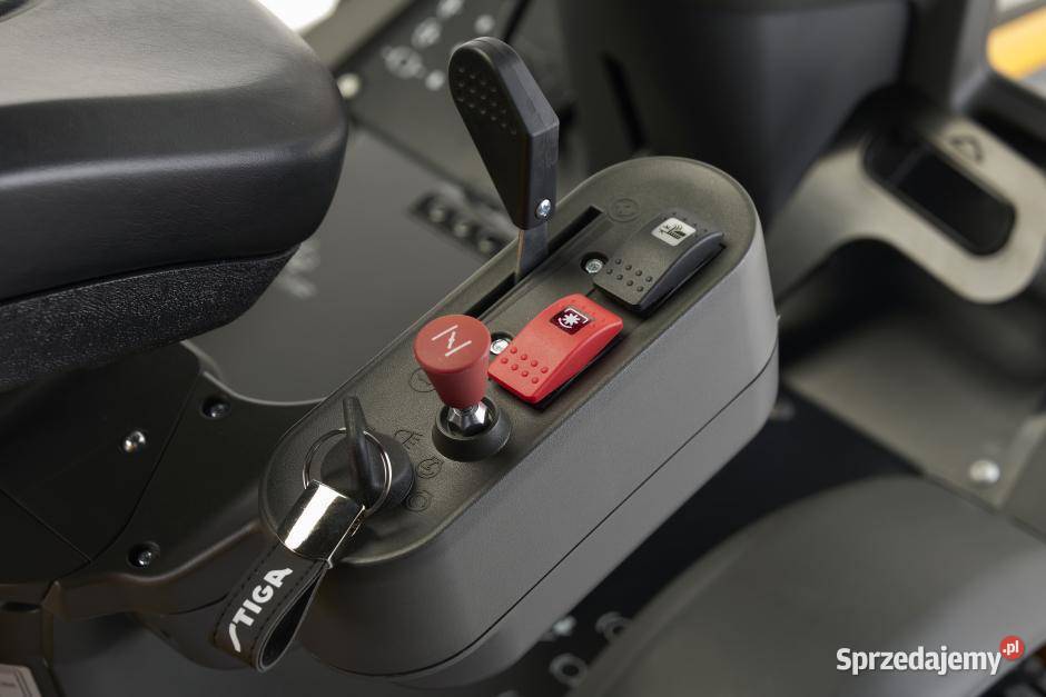 Traktor ogrodowy Stiga Park 500 W 119 kW 586 ccm łódzkie Kobiele Wielkie