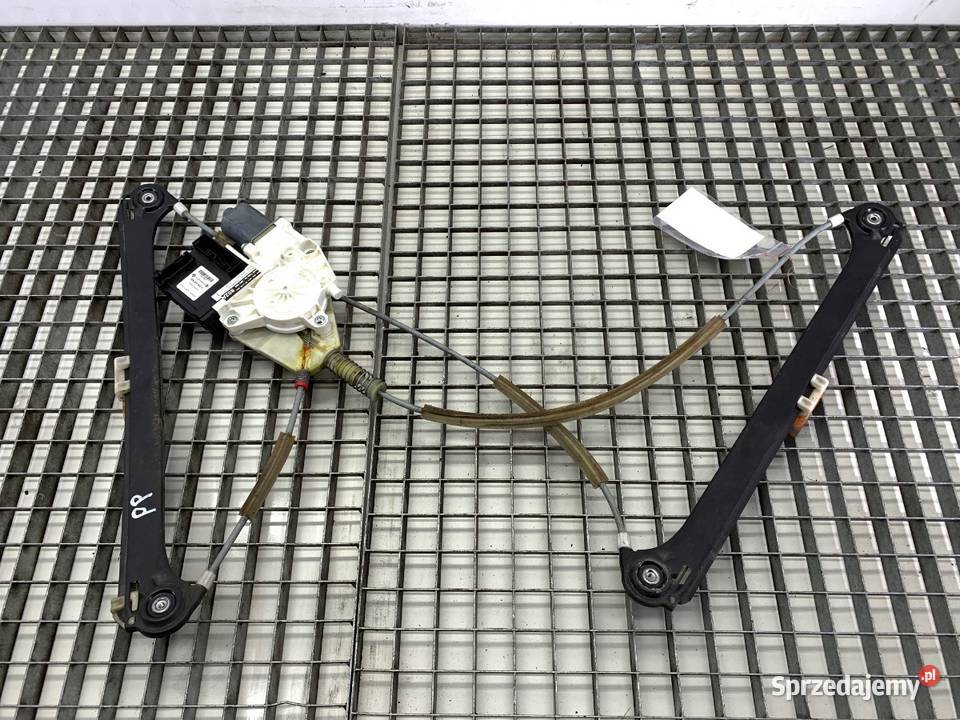 PODNOŚNIK SZYBY PRAWY PRZÓD AUDI A3 8P Hatchback