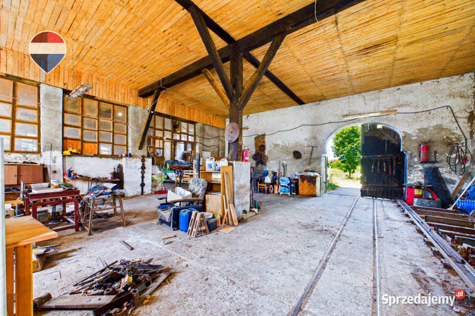 Dwa budynki magazynowoprodukcyjne działka 6496 m Parchów