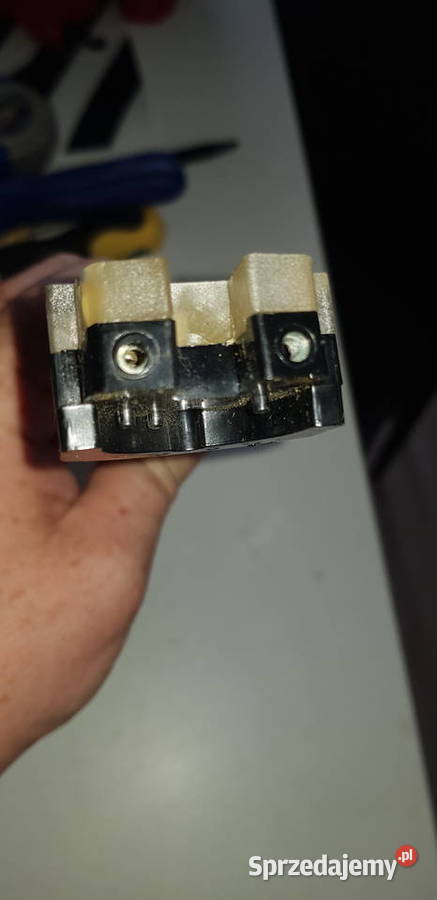 Kostka stacyjki FSO Fiat 125p Żuk 5 pin 5115200 osobowe sprzedam