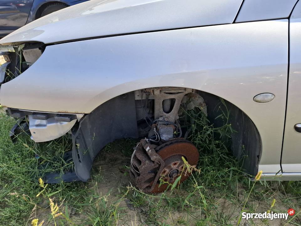 Błotnik Lewy Przód Peugeot 407 osobowe Wisznice