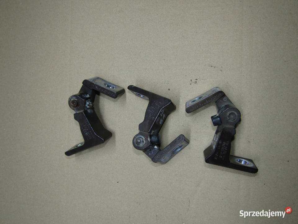 ZAWIASY DRZWI AUDI A1 3D 8X0831403B Mysłaków