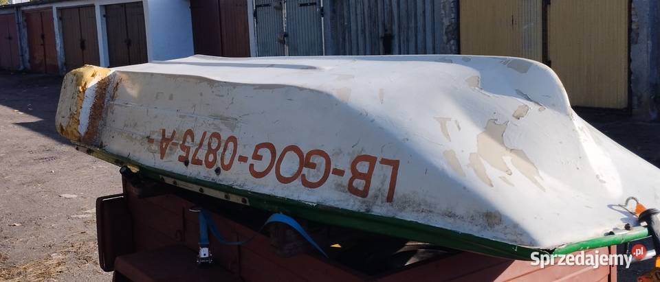 Sprzedam przyczepkę samochodową i łódkę Rok produkcji 1985 sprzedam