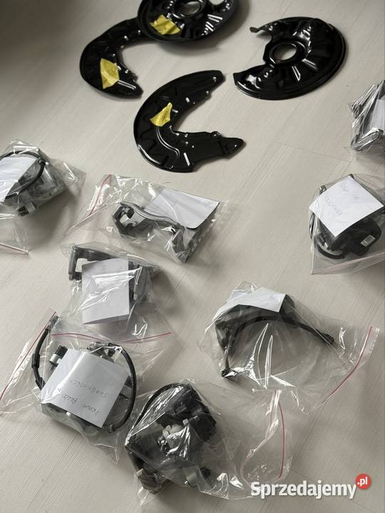 Zacisk hamulcowy NOWY Kilka Sztuk Czytaj Opis osobowe sprzedam