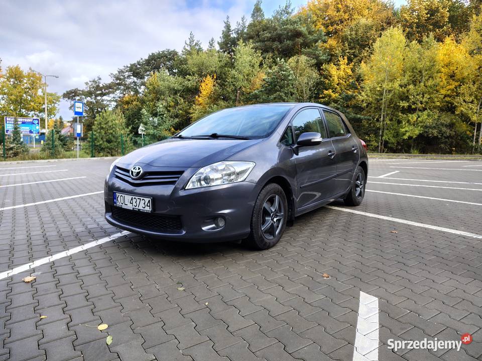 Toyota Auris 133 2013r Salon Polska Wolbrom sprzedam