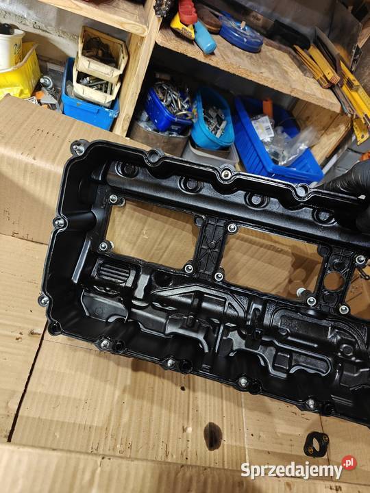 Pokrywa dekiel zaworów N55 osobowe Radom