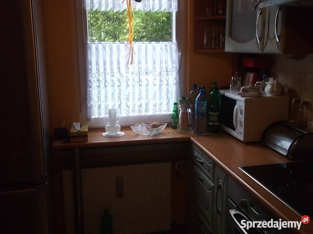 sprzedam mieszkanie 2 pokoje Prudnik Jesionowe oddzielna kuchnia opolskie Prudnik