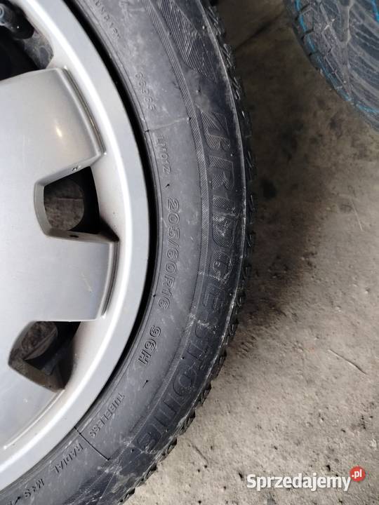 Koła stalowe 5x112 Audi a4 B8 16 2056016 Wołczyn