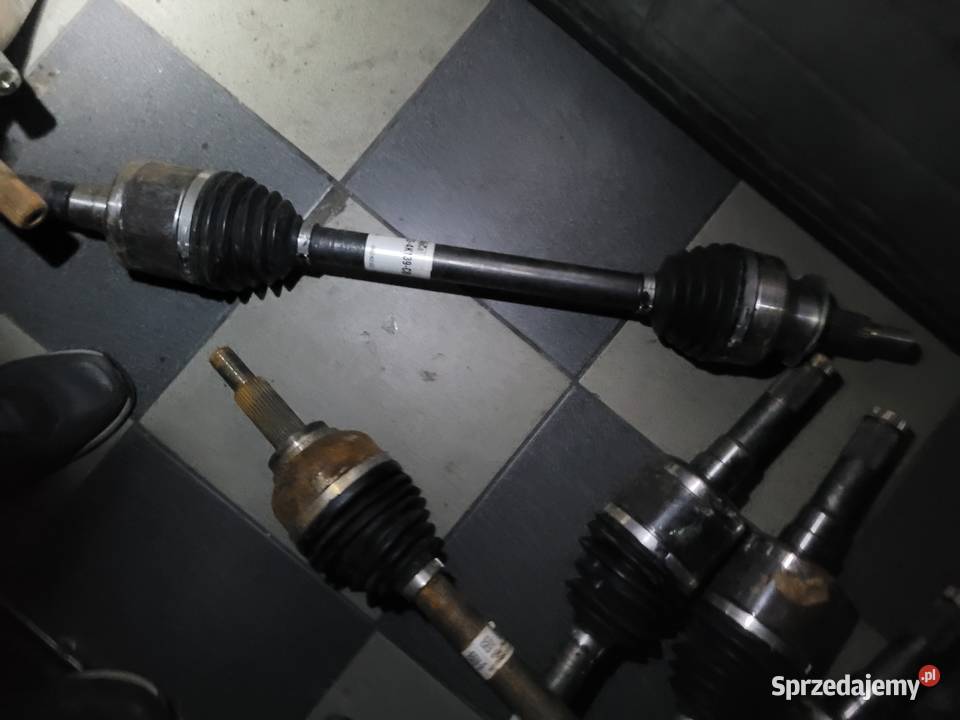 PÓŁOŚ FORD MUSTANG LEWA KR334K139CB 2814184 osobowe