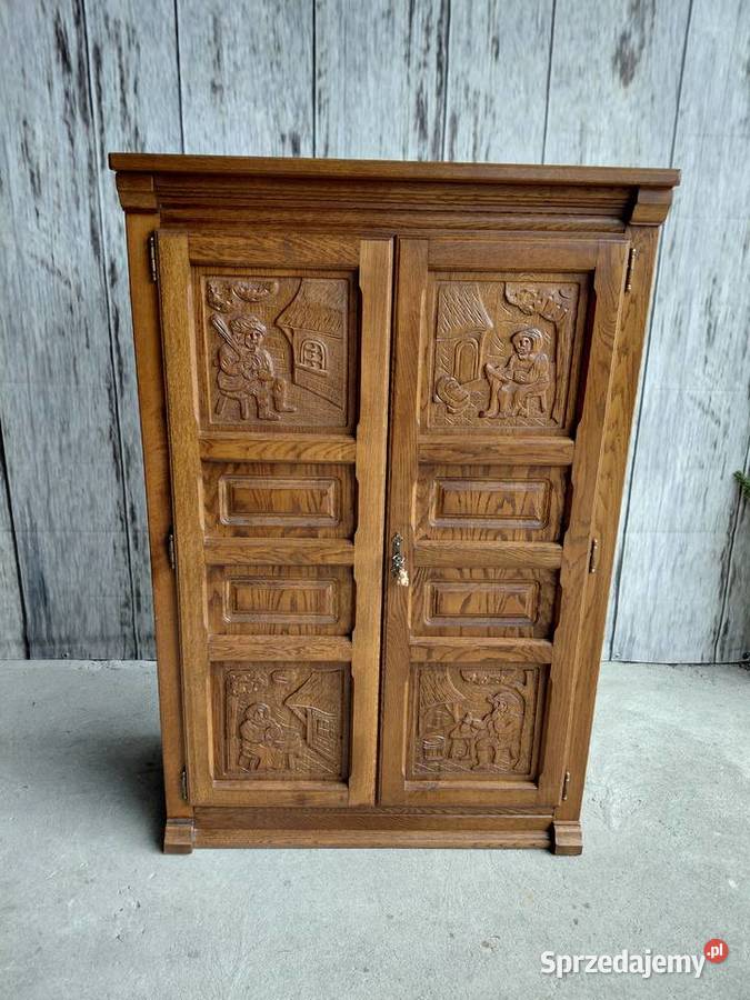 wysoka komoda rzeżbiona 504 Byczyna
