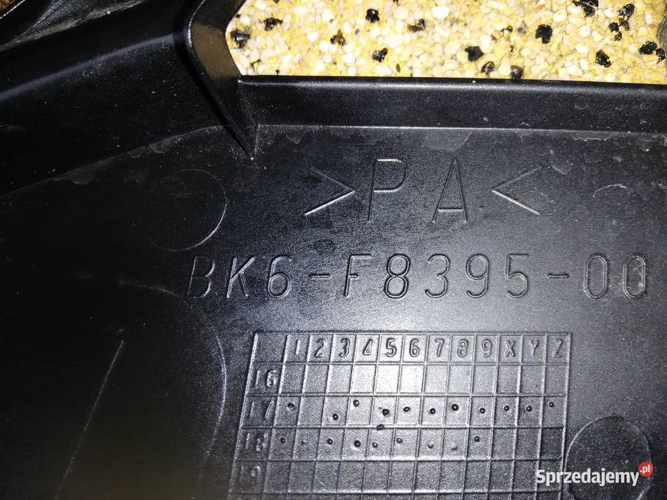 Plug owiewka plastik yamaha yzf r125 19 łódzkie Kutno