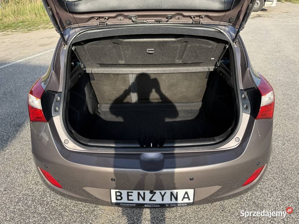 Hyundai i30 16 BENZYNA Klimatronik Nawigacja czujnik parkowania i30 Konin