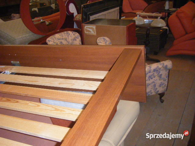 łóżko sypialniane 180200 z materacem IKEA Warszawa