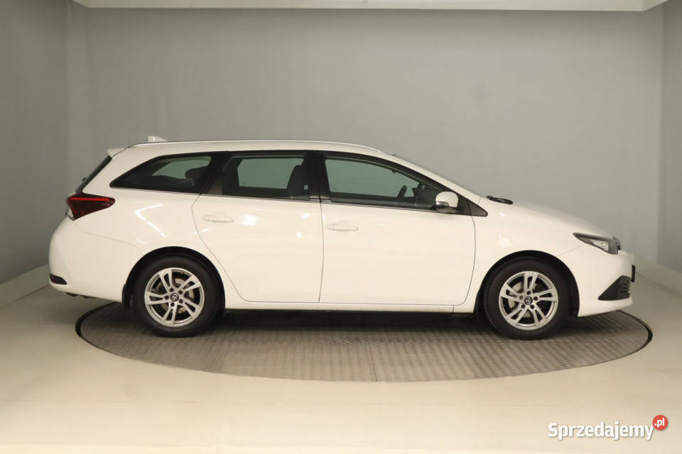 Toyota Auris 16 Valvematic benzyna śląskie Zabrze sprzedam