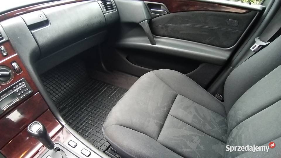 Mercedes E210 28 1996 z LPG Klasa E małopolskie Kraków