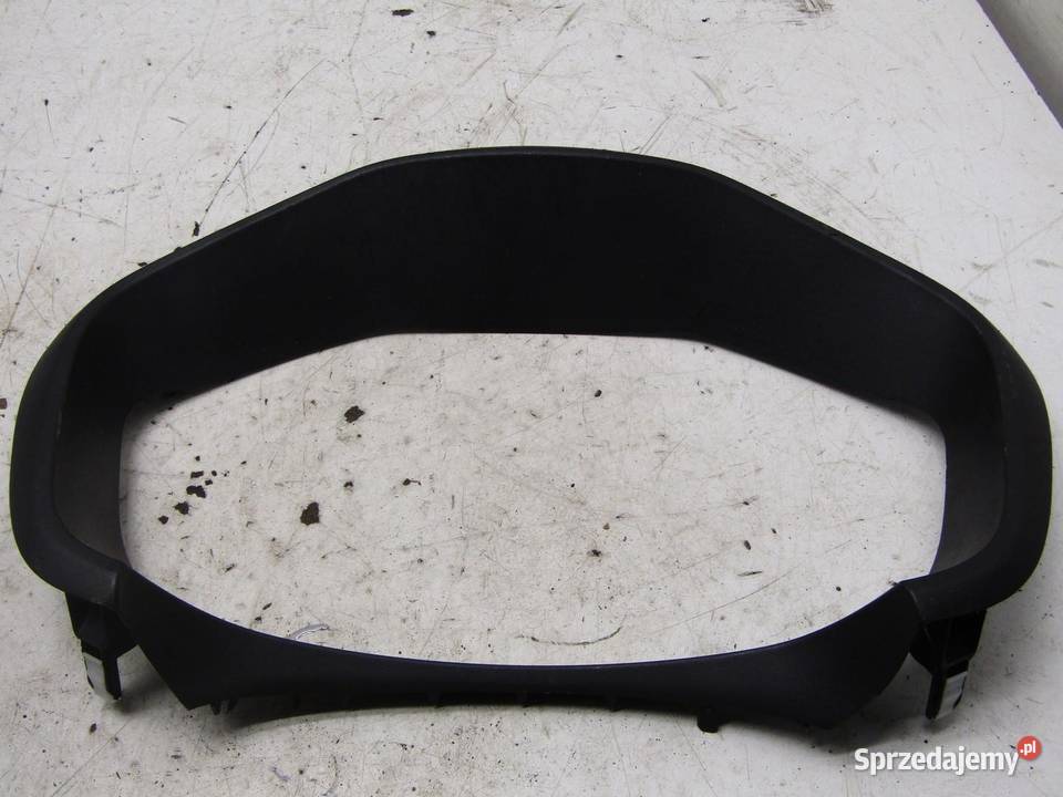 OSŁONA OBUDOWA LICZNIKA ZEGARÓW TOYOTA YARIS III