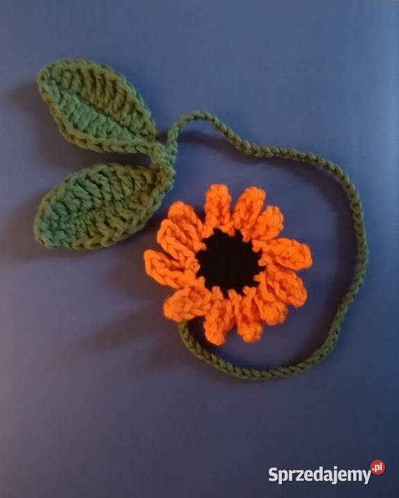 Zakładka do książki ręcznie robiona na szydełku