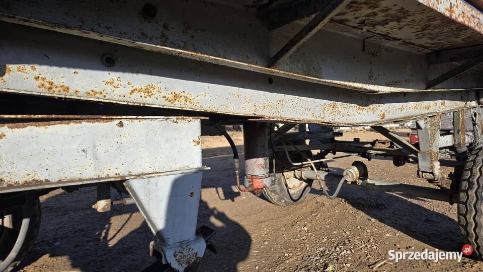 Przyczepa wywrotka d47 stan możliwość transportu Przyczepy rolnicze Siedlce