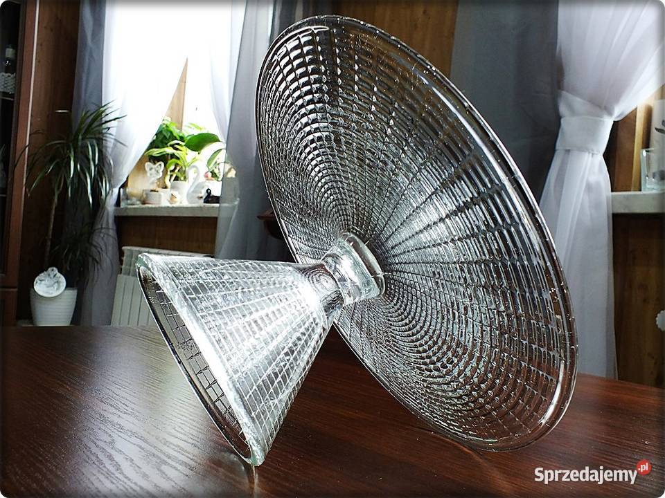 PATERA na stopce LOOK na TORT z PRL lat 6070 lubuskie Żary sprzedam