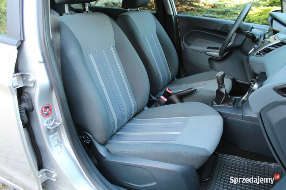 Ford Fiesta Benzyna 82 5 drzwi Zadbany manualna Lubań