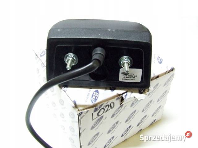 LAMPKA TABLICY REJESTRACYJNEJ FORD TRANSIT 00 13 osobowe