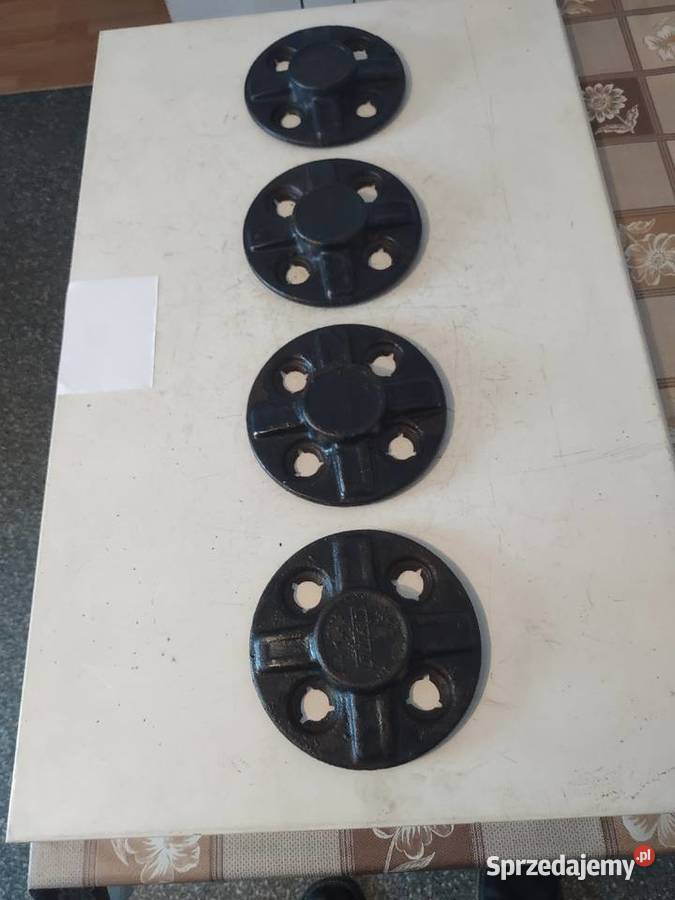 FIAT 126 P KOŁPAKI METAL Z NAPISEM FIAT Pozostałe Lublin sprzedam