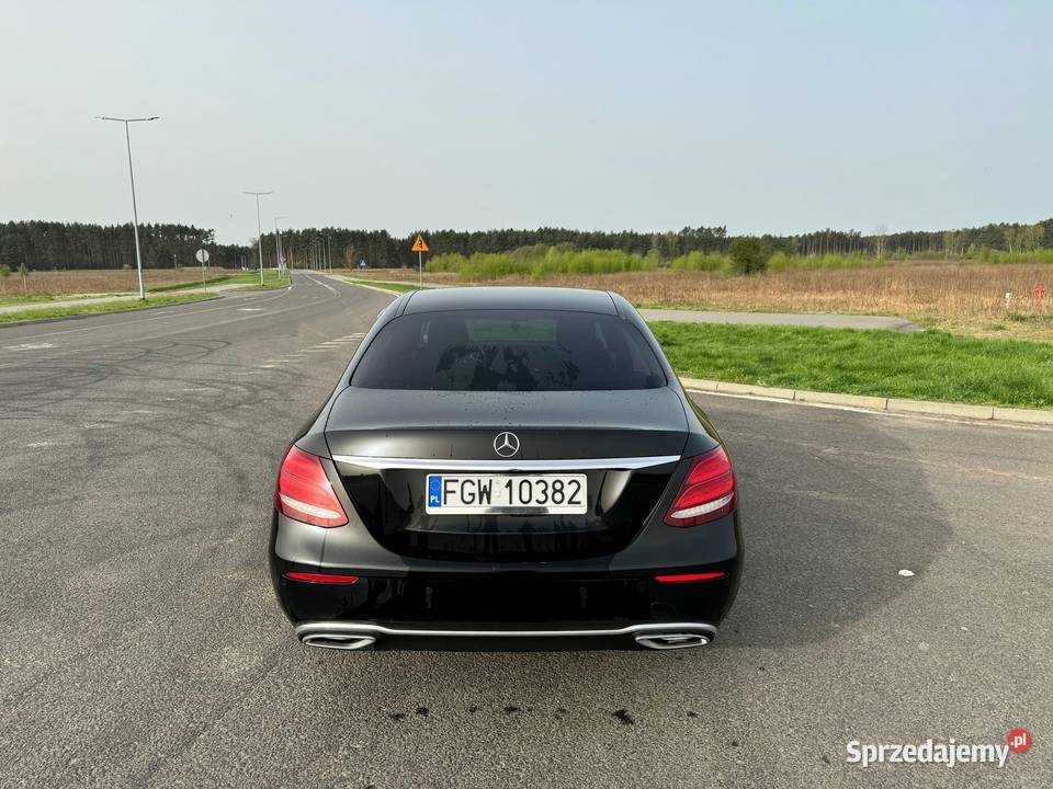 MercedesBenz Klasa E 220 d 9GTRONIC 200 2016r Kostrzyn nad Odrą sprzedam