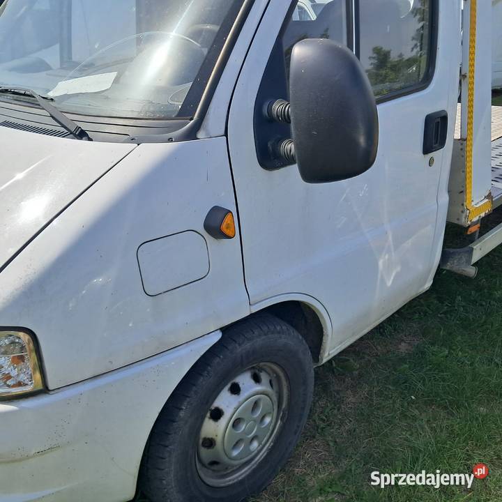 Laweta pomoc drogowa autolaweta lubelskie Niedrzwica Duża