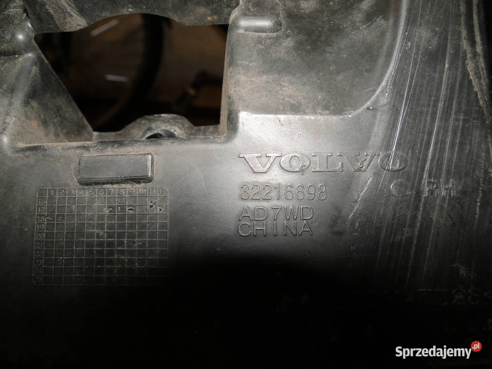 ślizg nakładka progowa XC 60 II osobowe Mogilno