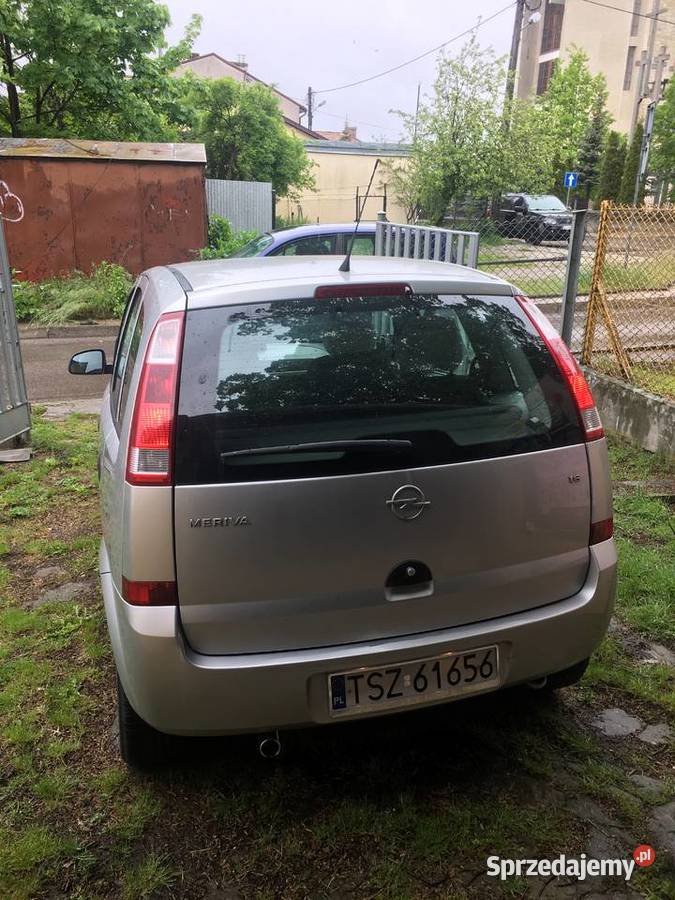 OPEL MERIVA 16 PRYWATNIE nieuszkodzony Meriva