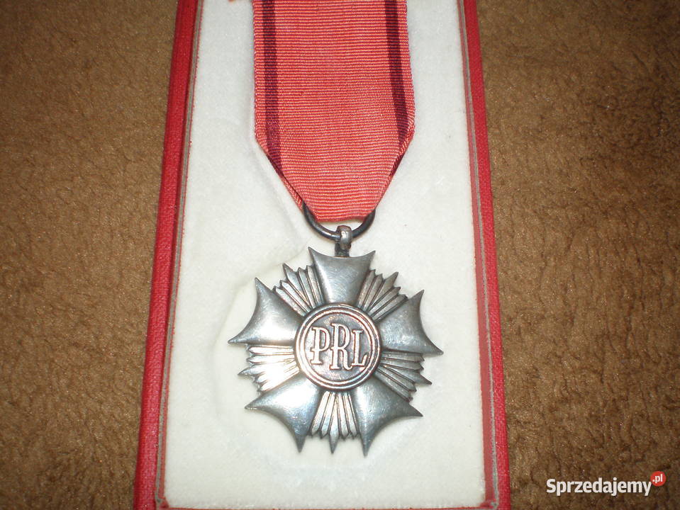 Sprzedam order sztandaru pracy II klasy z okresu Pozostałe Piekary Śląskie