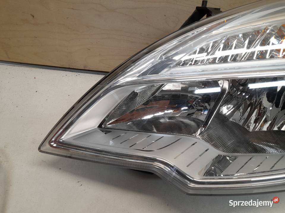 OPEL MERIVA B 2 LAMPA LEWA PRZEDNIA PRZÓD