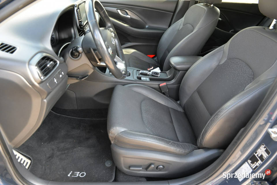 Hyundai i30 14TGDi 140 Automat LED Asystenci isofix Dąbrowa Górnicza