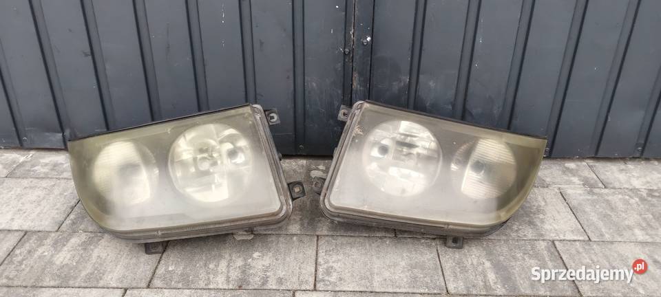 przednie reflektory VW 2008 oryginał Rok produkcji 2008 mazowieckie Rybno
