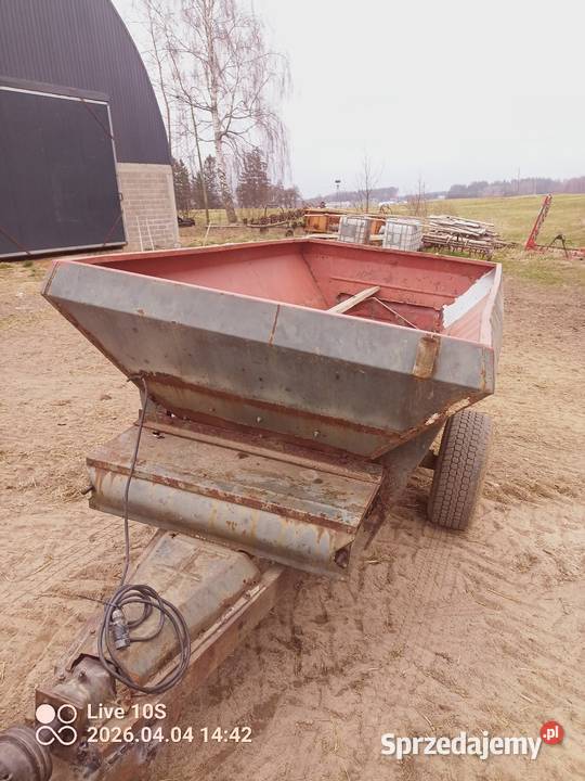 Rozsiewacz do wapna Rozsiewacze nawozów sprzedam