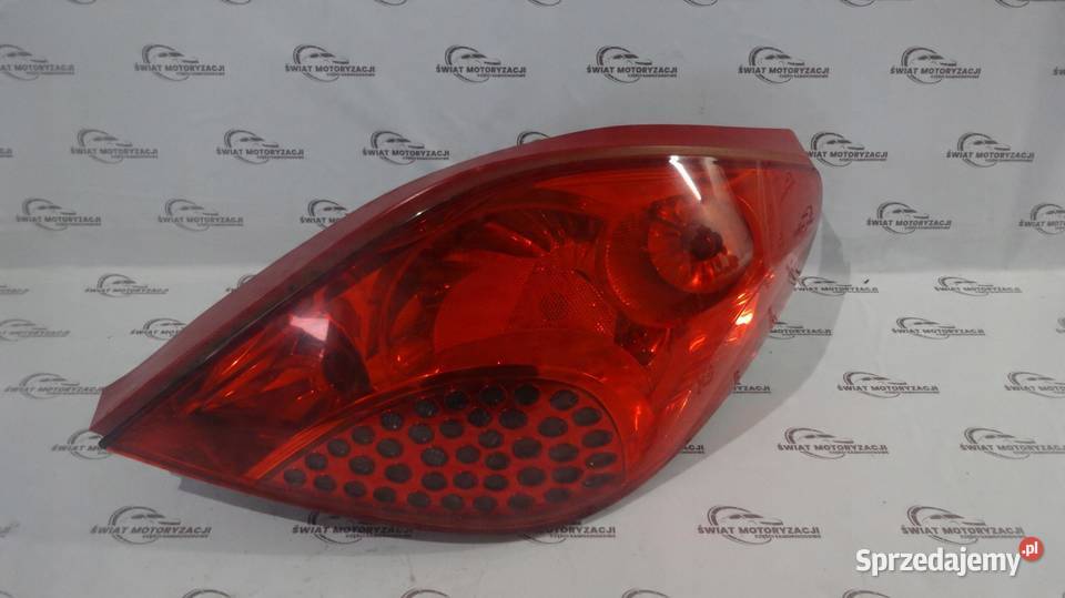 PEUGEOT 207 CC I 07r lampa prawy tył