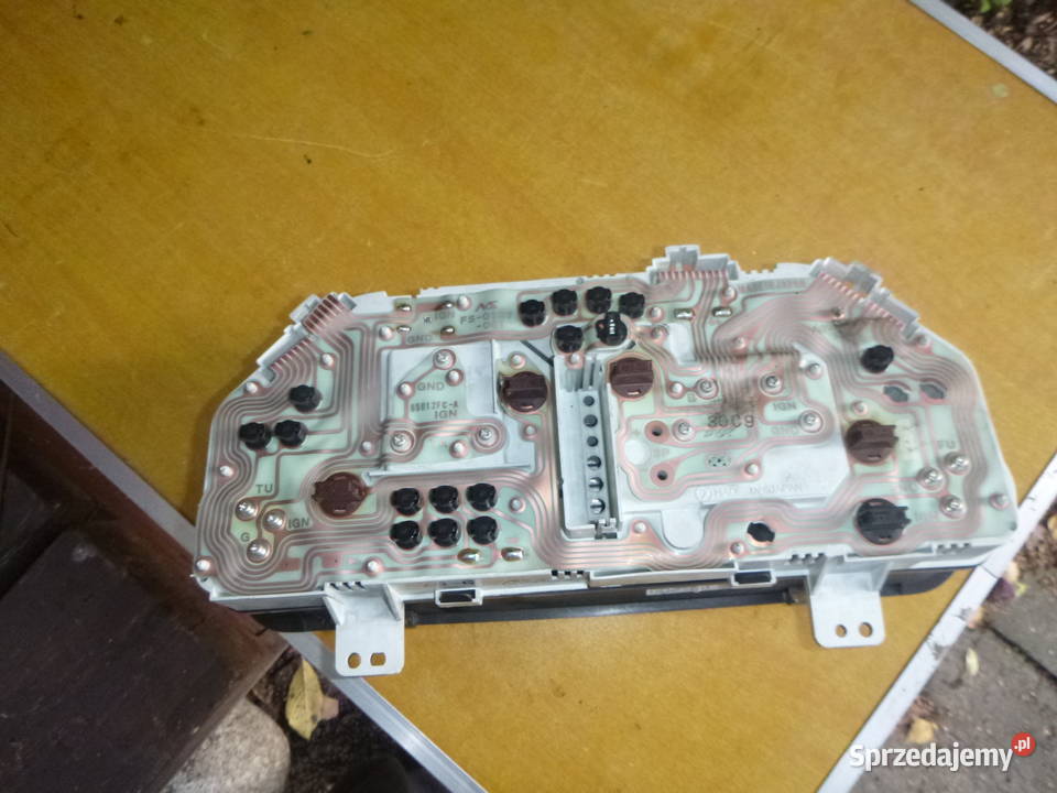 LICZNIK SUBARU FORESTER 9602 BENZYNA 20 osobowe sprzedam