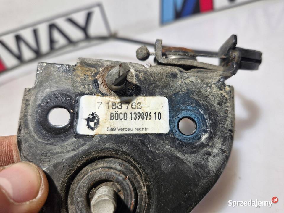 BMW ZAMEK POKRYWY SILNIKA MASKI LINKA KOMPLET