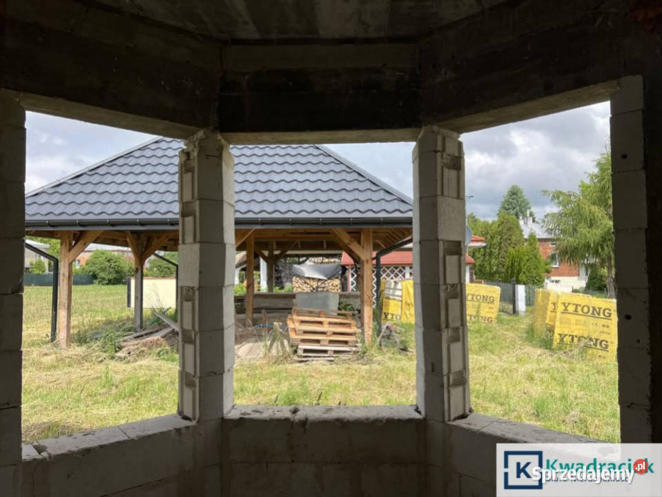Dom wolnostojący Krosno 265m2 Rok budowy 2026 sprzedam